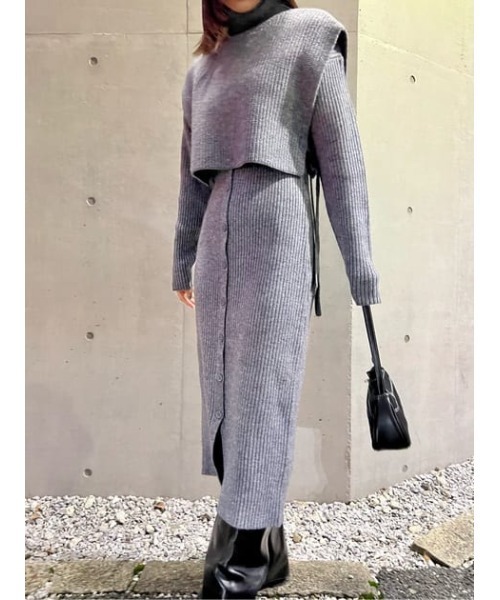 MOUSSY（マウジー）の「LAYERED CAPE KNIT ドレス（ワンピース・レディース・ライトカーキ/チャコールグレー/ブラウン/ブラック・1/2）」の20枚目の写真