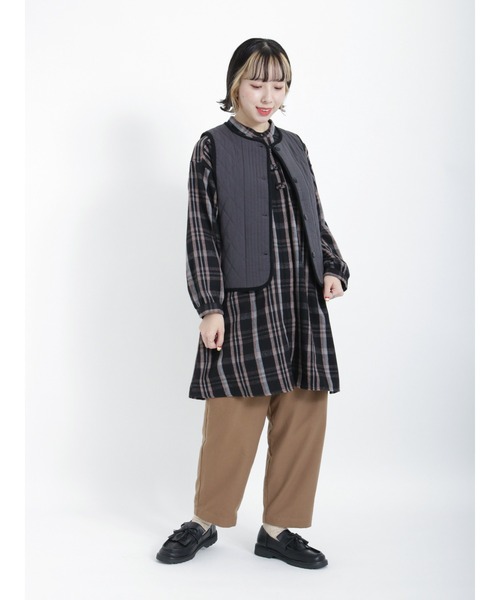 Samansa Mos2（サマンサ モスモス）の「キルトパイピングベスト（ベスト・レディース・ブラック/グリーン/キナリ/チャコール・ﾌﾘ-）」の17枚目の写真