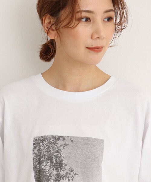SHOO・LA・RUE（シューラルー）の「◆色違いで揃えておきたい！長袖プリントTシャツ（Tシャツ/カットソー・レディース・オフホワイト/チャコール/ホワイト系3/ホワイト系6/ホワイト系7/ブラック系3/パープル系1/ライトグリーン・04/03/02）」の13枚目の写真