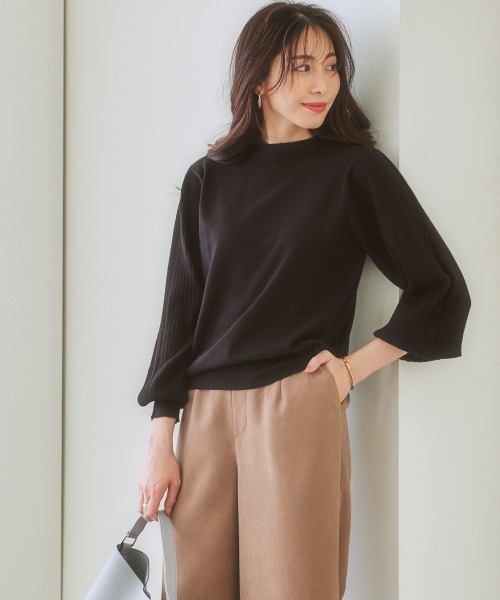 7days Life Styling(セブンデイズライフスタイリング)の「【毛玉になりにくい】洗えるデザイン編み柄パフスリーブニット(もちもち綿混)(セットアップ対応)(ニット/セーター・レディース・ライトベージュ/プラム/杢グレー/グレー系/ブラック/ブルー系・L/LL/S/M)」の2枚目の写真