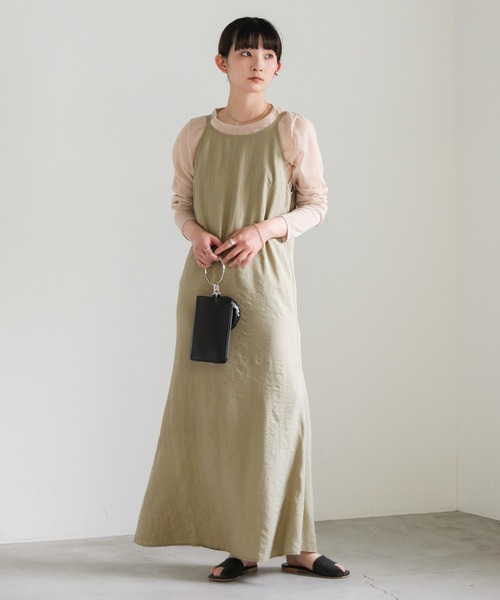 select MOCA（セレクトモカ）の「アメリカンスリーブロングキャミワンピース（ワンピース・レディース・ブラック/ライトカーキ・FREE）」の14枚目の写真