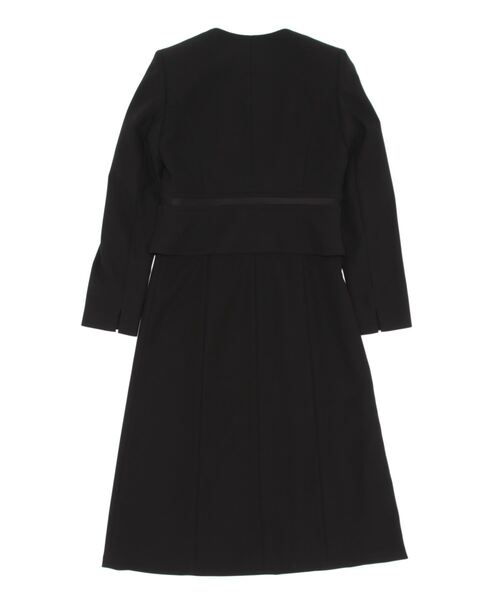 AIMER(エメ)の「【喪服・礼服】ノーカラーウエスト切替ジャケット・前開きワンピース 2点セット ブラックフォーマルアンサンブル(スーツセット・レディース・ブラック・7号/9号/11号/13号/15号)」の4枚目の写真