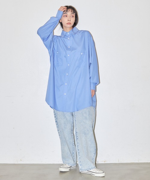 Libra Cue（リブラ キュー）の「バレルシルエットカーブデニムパンツ（デニムパンツ・レディース・ネイビー/ライトブルー/ホワイト・1/2）」の22枚目の写真