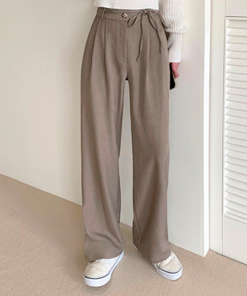 BEIDELLI（ベイデリー）の「[BELLIDE MADE] リボンハイウエストストレートスラックスパンツ（スラックス・レディース・モカ・SMALL/MEDIUM）」の4枚目の写真