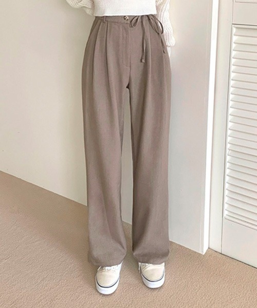 BEIDELLI（ベイデリー）の「[BELLIDE MADE] リボンハイウエストストレートスラックスパンツ（スラックス・レディース・モカ・SMALL/MEDIUM）」の6枚目の写真