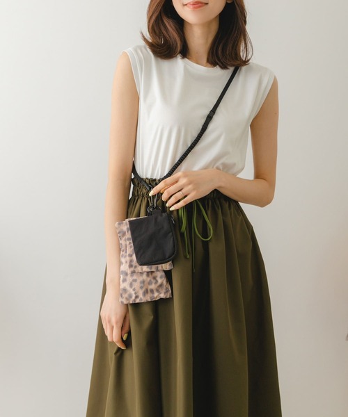 RODE SKO（ロデスコ）の「ロクヨンバンジースリングマルチバッグ（ショルダーバッグ・メンズ・ブラック/アニマル・ONE）」の11枚目の写真