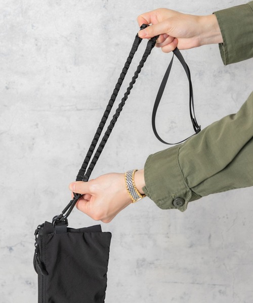 RODE SKO（ロデスコ）の「ロクヨンバンジースリングマルチバッグ（ショルダーバッグ・メンズ・ブラック/アニマル・ONE）」の19枚目の写真