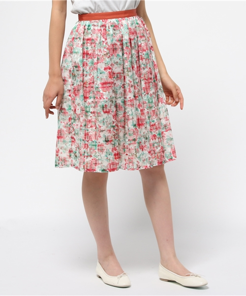 La TOTALITE（ラトータリテ）の「フラワーチェックギャザースカート。（スカート・レディース・ブルー系その他/レッド・38/36）」の2枚目の写真