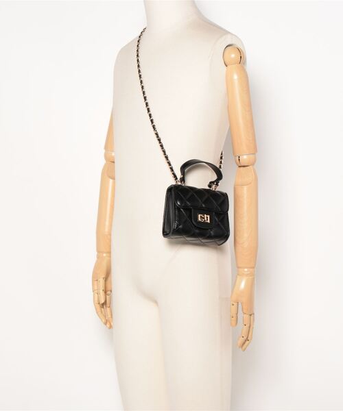 LATINA（ラティーナ）の「ミニマルキルティングバッグ（ハンドバッグ・レディース・ブラック・FREE）」の2枚目の写真