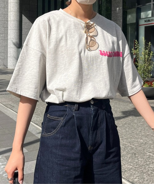 CPCM（シーピーシーエム）の「立体ぷくぷく花ロゴTシャツ（Tシャツ/カットソー・レディース・グレー/オフホワイト/イエロー系その他・FREE）」の7枚目の写真