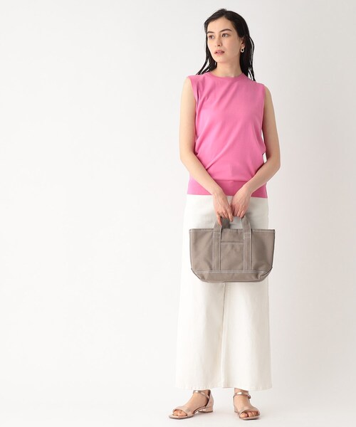 OPAQUE.CLIP(オペークドットクリップ)の「◆オーガニックコットン ノースリーブニット【洗える/UVケア】(ニット/セーター・レディース・ピンク系/ブラック/ホワイト系5/ライトブルー・40/38)」の14枚目の写真