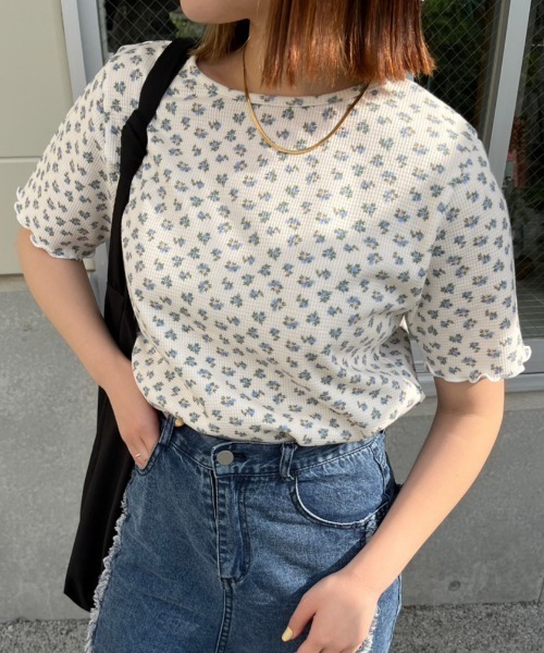 nemne store(ネンネストア)の「【低身長用サイズあり】前後2way総柄サーマルカーディガン(カーディガン/ボレロ・レディース・アイボリー/オフホワイト/ブルー・SMALL/MEDIUM)」の1枚目の写真