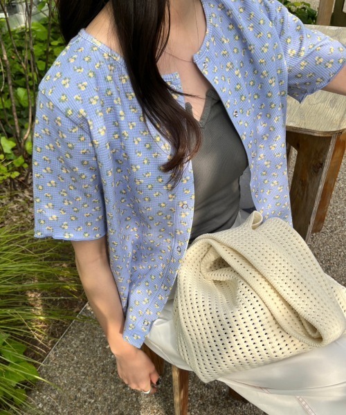 nemne store(ネンネストア)の「【低身長用サイズあり】前後2way総柄サーマルカーディガン(カーディガン/ボレロ・レディース・アイボリー/オフホワイト/ブルー・SMALL/MEDIUM)」の19枚目の写真