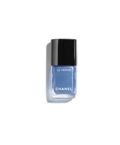 CHANEL（シャネル）の「ヴェルニ ネイル エナメル（長時間美しい仕上がりが持続）（マニキュア/ジェルネイル・レディース・101 アンソムニアック/105 パティキュリエール/127 フグーズ/131 キャヴァリエ スゥル/147 アンソンディエ ドゥ シャネル/153 ポンピエ/113 フッセール/117 パス ミュライユ/121 プルミエール ダム/123 ファビュリスト/155 ルージュ ヌワール/157 フェニックス/161 ル ディアブロン シャネル/133 デュエリスト/135 イモーテル ドゥ シャネル/137 ソルシエール/139 アクティヴィスト/141 オアゾ ドゥ ニュイ/103 レジャンド/111 バレリーナ/125 ミューズ ドゥ シャネル/129 オヴニー/143 ディヴァ/151 ピラート/165 ボワ デ ジル/163 エテ アンディアン/171 シークィン/169 タキシード/167 ホワイト シルク/173 グラシアル/175 スキユーズ/179 ラグーン/177 サン ドロップ/185 ファン/181 ソーンジュ デテ/183 レヴーズ/187 スピリチュエル/189 フェノメーヌ/191 シャルメ/193 ストーリーテラー/197 アルティスト/195 ポエット/361 ピオニエール/363 ユトピスト/365 ソレール/367 インカンデサント/371 コスミック/369 アルシミスト/419 レジャンド・FREE）」の20枚目の写真