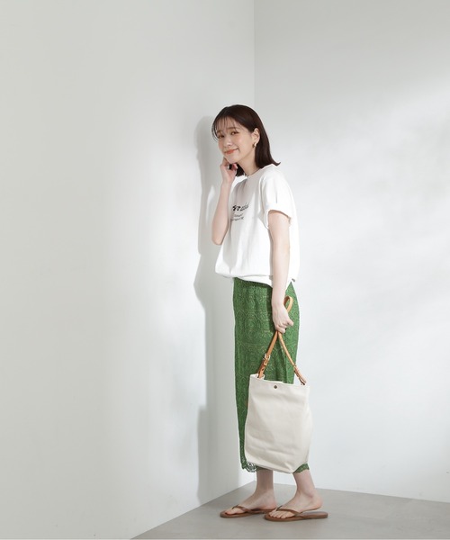 N.(N. Natural Beauty Basic)(エヌエヌナチュラルビューティーベーシック)の「◆レトロ風ポップロゴTシャツ(Tシャツ/カットソー・レディース・チャコール/オフホワイト/サーモンピンク・MEDIUM)」の7枚目の写真