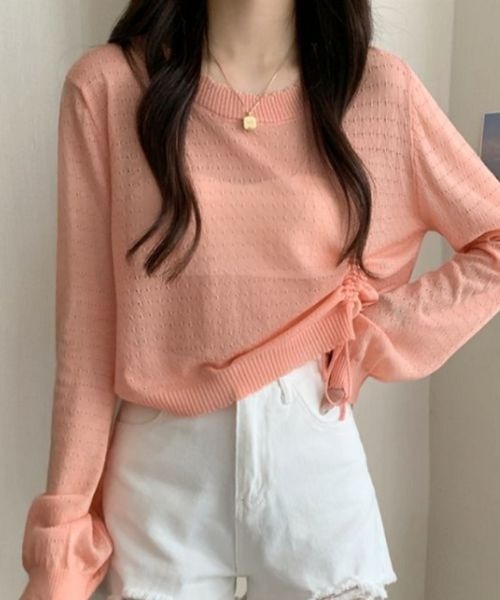 SONA(ソナ)の「SONA アシンメトリーシャーリングシースルーサマーニットトップス(ニット/セーター・レディース・スカイブルー/ブラック/ホワイト/コーラル/モカ・FREE)」の5枚目の写真