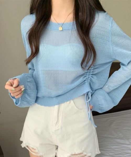 SONA(ソナ)の「SONA アシンメトリーシャーリングシースルーサマーニットトップス(ニット/セーター・レディース・スカイブルー/ブラック/ホワイト/コーラル/モカ・FREE)」の4枚目の写真