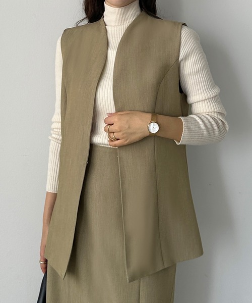 Louere（ルエレ）の「ベスト＋ハイウエストペンシルスカートセットアップ（セットアップ・レディース・ブラック/ダークグレー/ライトベージュ・MEDIUM/X-LARGE/SMALL/LARGE）」の3枚目の写真