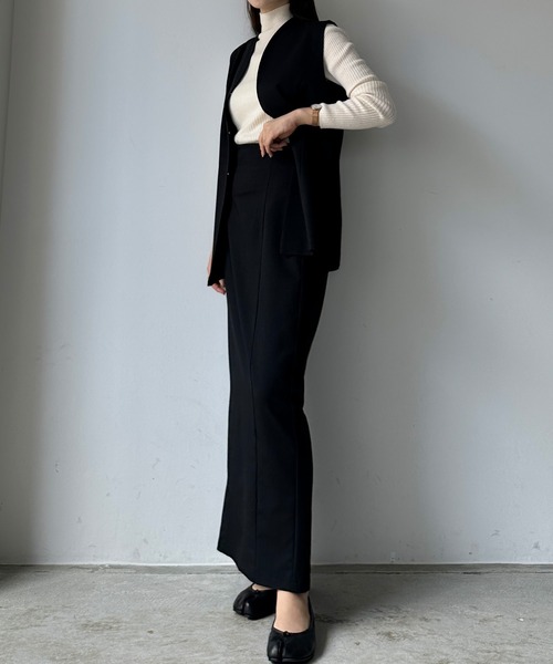 Louere（ルエレ）の「ベスト＋ハイウエストペンシルスカートセットアップ（セットアップ・レディース・ブラック/ダークグレー/ライトベージュ・MEDIUM/X-LARGE/SMALL/LARGE）」の6枚目の写真