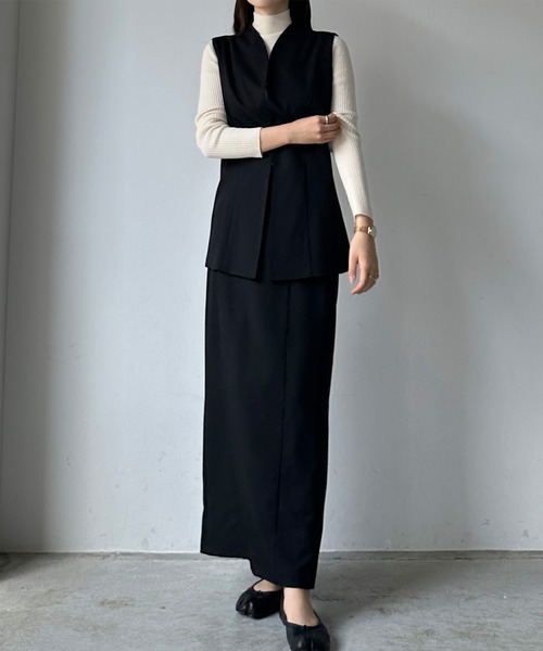 Louere（ルエレ）の「ベスト＋ハイウエストペンシルスカートセットアップ（セットアップ・レディース・ブラック/ダークグレー/ライトベージュ・MEDIUM/X-LARGE/SMALL/LARGE）」の9枚目の写真