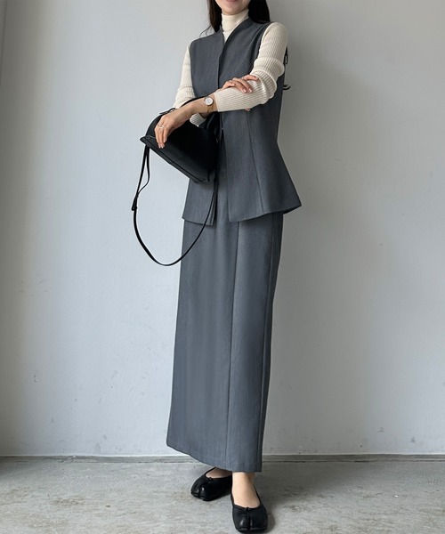 Louere（ルエレ）の「ベスト＋ハイウエストペンシルスカート