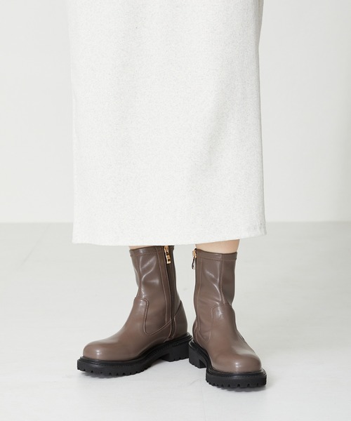 ORiental TRaffic（オリエンタルトラフィック）の「タンクソールストレッチブーツ 31414（ブーツ・レディース・ブラック/ベージュ/グレー/モカ・LL/3L/SS/S/M/L）」の14枚目の写真