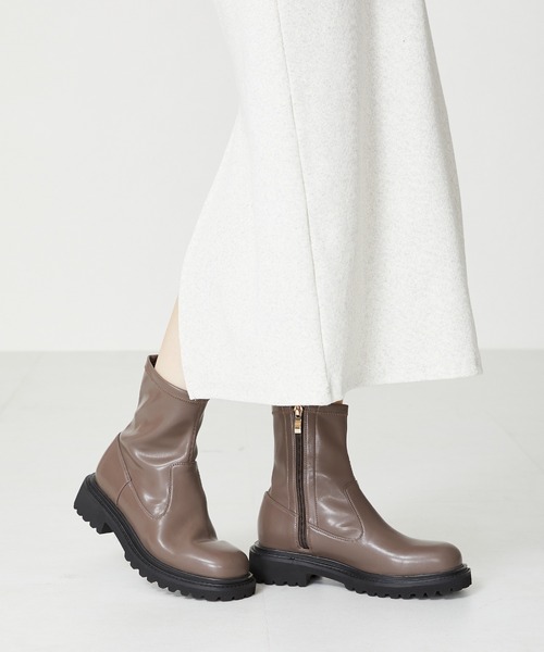 ORiental TRaffic（オリエンタルトラフィック）の「タンクソールストレッチブーツ 31414（ブーツ・レディース・ブラック/ベージュ/グレー/モカ・LL/3L/SS/S/M/L）」の13枚目の写真