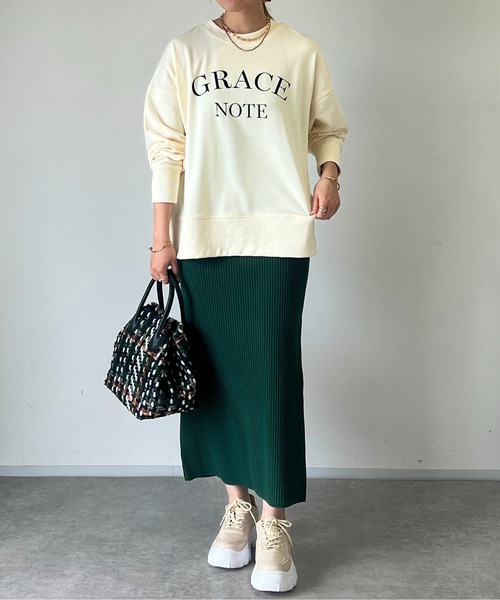 un dix cors（アンディコール）の「前後2WAYフロッキーロゴ裏毛トップス（スウェット・レディース・ネイビー/アイボリー/チャコールグレー・FREE）」の9枚目の写真