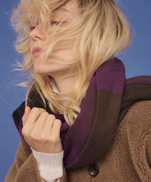TWEED MILL(ツイードミル)の「【追加2】【TWEEDMILL/ツイードミル】大判ストールチェック(ストール/ショール・レディース・ブルー/ブラック/パープル/ベージュ/グレー/グリーン/ダークグリーン・フリー)」の10枚目の写真