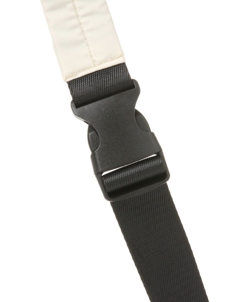 niko and...（ニコアンド）の「オリジナルボア月型ショルダーバッグ（ショルダーバッグ・レディース・グリーン/アイボリー/ベージュ・0）」の7枚目の写真