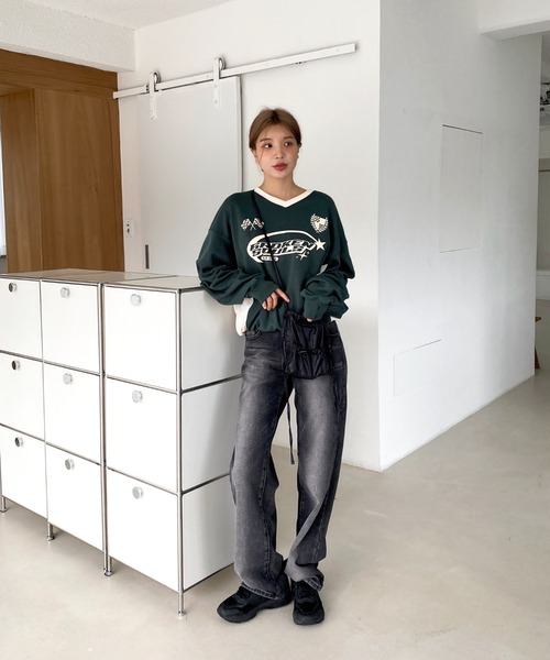 by muni:r（バイ ムニール）の「ウォッシュワイドデニムパンツ（デニムパンツ・レディース・ブラック/ブルー・MEDIUM/SMALL）」の3枚目の写真