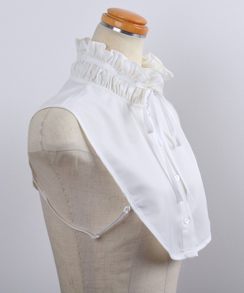 Felt-Maglietta(フェルトマリエッタ)の「フリルネックリボン付き付け襟(付け襟・レディース・ブラック/オフホワイト・FREE)」の17枚目の写真