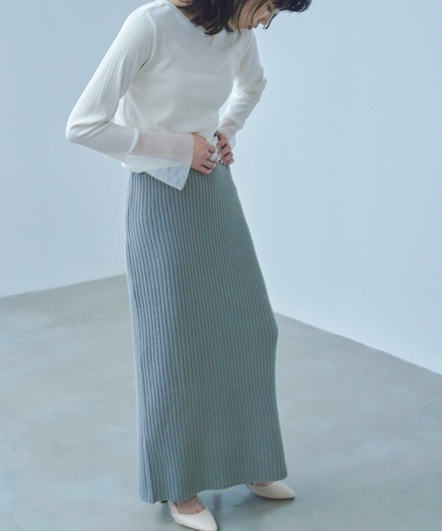 Fashion Letter(ファッションレター)の「ニットプリーツ ナローロングスカート(スカート・レディース・ブラック/ブルー/チャコール/ベージュ・M)」の17枚目の写真