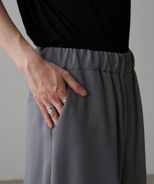 Lui's(ルイス)の「キュプラダブルクロスイージースラックス(スラックス・メンズ・ブラック/グレー・M/S)」の18枚目の写真