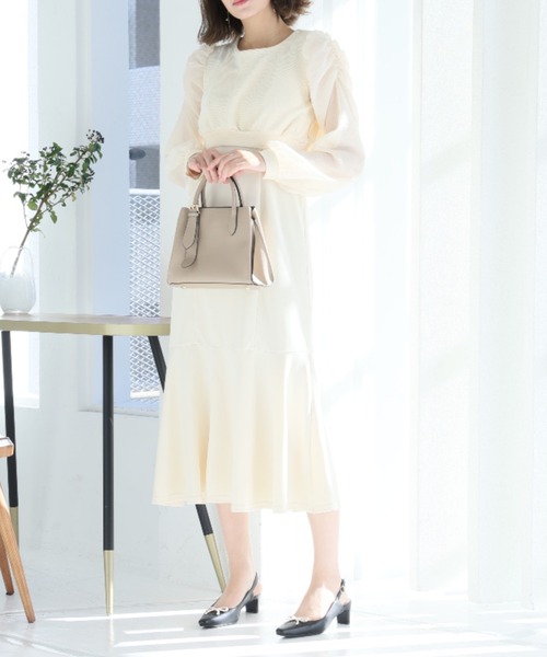 VIVIAN（ヴィヴィアン）の「スリムスクエアトゥパールリボンスリングバックパンプス ZOZOTOWN+オフィシャルサイト限定商品（パンプス・レディース・ブラック/ホワイト・S/M/L/LL）」の13枚目の写真