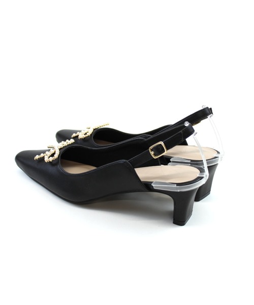 VIVIAN（ヴィヴィアン）の「スリムスクエアトゥパールリボンスリングバックパンプス ZOZOTOWN+オフィシャルサイト限定商品（パンプス・レディース・ブラック/ホワイト・S/M/L/LL）」の18枚目の写真