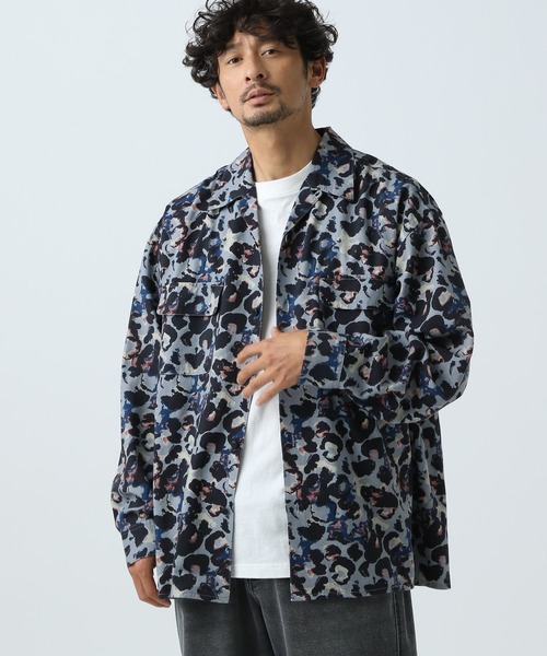 BAYFLOW(ベイフロー)の「アニマルプリントシャツ(シャツ/ブラウス・メンズ・カーキ/オフホワイト/グレー/ベージュ・MEDIUM/LARGE)」の1枚目の写真