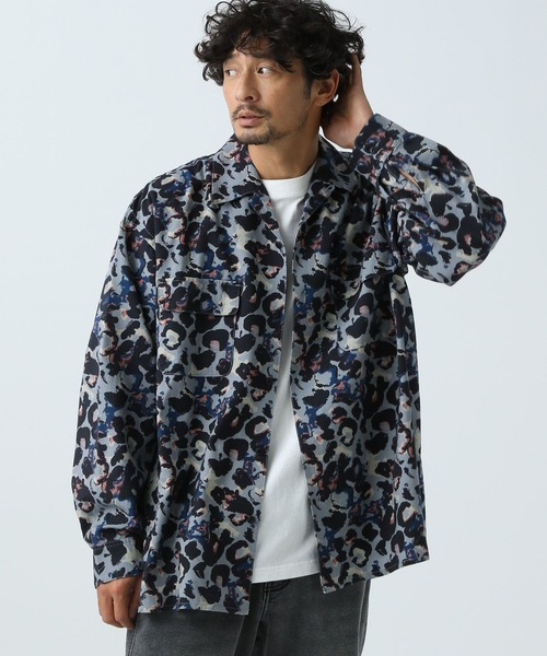 BAYFLOW(ベイフロー)の「アニマルプリントシャツ(シャツ/ブラウス・メンズ・カーキ/オフホワイト/グレー/ベージュ・MEDIUM/LARGE)」の5枚目の写真
