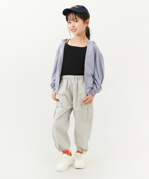 devirock（デビロック）の「UVカット ドロップショルダーパーカー（パーカー・キッズ・その他2/その他3/その他5/その他1/その他6/その他4/ホワイト/ベージュ/ブラック・160cm/100cm/110cm/120cm/130cm/140cm/150cm）」の10枚目の写真