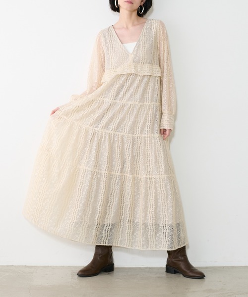 LARUTA(ラルータ)の「【LARUTA】レース切替ロングワンピース(ワンピース・レディース・ブラック/アイボリー・MEDIUM/LARGE)」の3枚目の写真