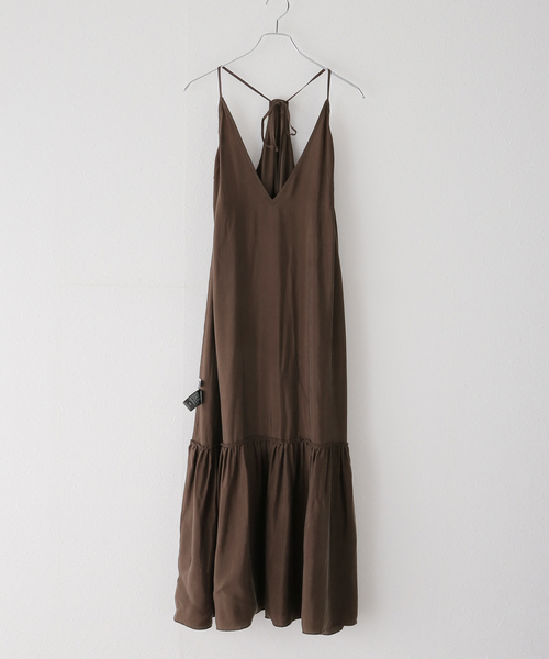 SLOBE IENA（スローブイエナ）の「キュプラキャミワンピース（ワンピース・レディース・ブラック/ブラウン・FREE）」の18枚目の写真