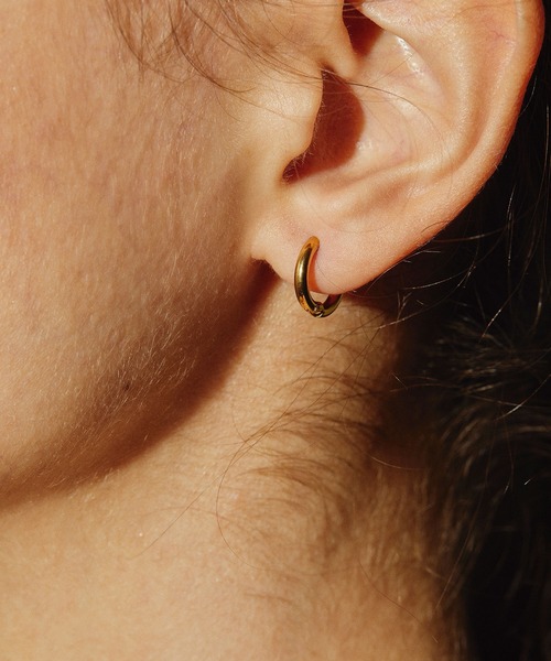 CENE(セネ)の「【CENE】セネ/ワンタッチループピアス12mm(ピアス(両耳用)・レディース・シルバー/ピンクゴールド/ゴールド・FREE)」の11枚目の写真