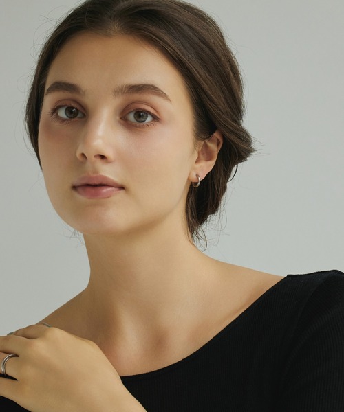 CENE(セネ)の「【CENE】セネ/ワンタッチループピアス12mm(ピアス(両耳用)・レディース・シルバー/ピンクゴールド/ゴールド・FREE)」の17枚目の写真