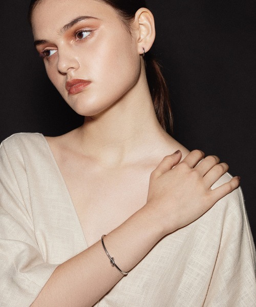 CENE(セネ)の「【CENE】セネ/ワンタッチループピアス12mm(ピアス(両耳用)・レディース・シルバー/ピンクゴールド/ゴールド・FREE)」の21枚目の写真