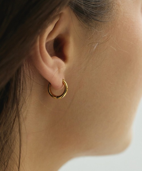 CENE(セネ)の「【CENE】セネ/ワンタッチループピアス12mm(ピアス(両耳用)・レディース・シルバー/ピンクゴールド/ゴールド・FREE)」の7枚目の写真