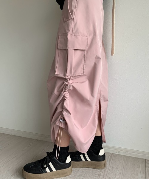 Silly（シリー）の「【レトロコーデに♪】ボリュームソールジャーマンスニーカー（スニーカー・レディース・ブラック/ホワイト・LARGE/SMALL/MEDIUM）」の14枚目の写真