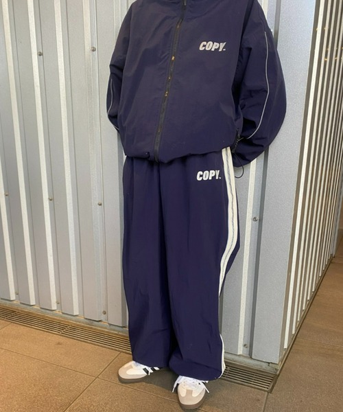 SOUNDSGOOOOD(サウンズグッド)の「【SOUNDS GOOOOD / サウンズグッド】リフレクタープリントナイロンzipジャケット(ナイロンジャケット・メンズ・チャコールグレー/ネイビー・ONE SIZE)」の6枚目の写真