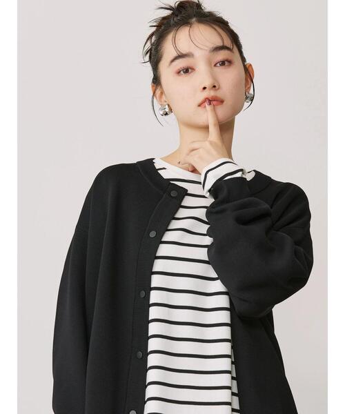 AMERICAN HOLIC（アメリカンホリック）の「エコカルットクルーネックカーディガン<エコ・軽い・ニット>（カーディガン/ボレロ・レディース・ブルー/レッド/オフホワイト/ブラック・L/M）」の3枚目の写真