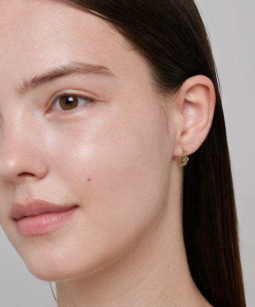 NOJESS(ノジェス)の「K5ピアス(ピアス(両耳用)・レディース・ゴールド・FREE)」の4枚目の写真