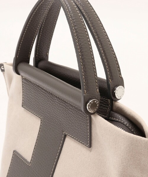 NOLLEY’S(ノーリーズ)の「【IACUCCI/イアクッチ】 ソルベット S CERVO(トートバッグ・レディース・グレー系その他2/ホワイト系その他4・FREE)」の5枚目の写真
